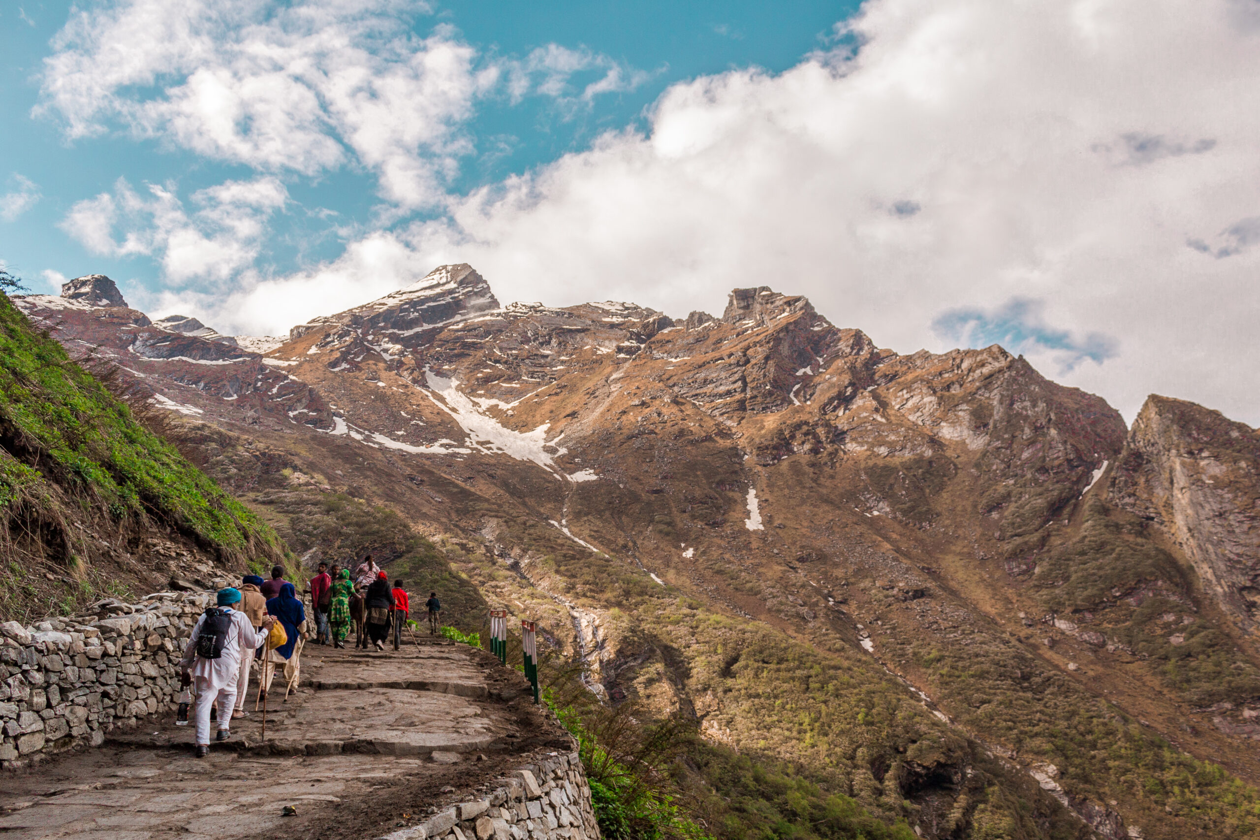 Valley of Flowers & Hemkund Sahib Trek